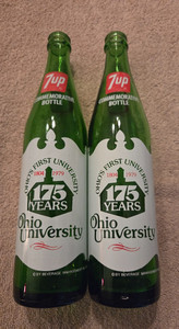 2-1979 OHIO UNIVERSITY 7UP BOTTLES 1804-1979 175 YEARS.
