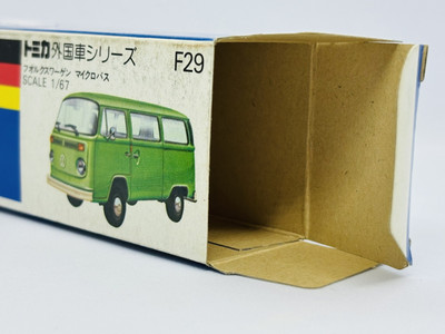 Tomica Tomy F29-1-2 Volkswagen Microbus - Safari - Car 2 - Made In