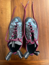 La Sportiva Tarantulace Climbing Shoes US 6.5 EUR 38.5 Topaz Red Plum