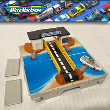 Micro Machines Travel City Bridge Play Set 1987 Galoob