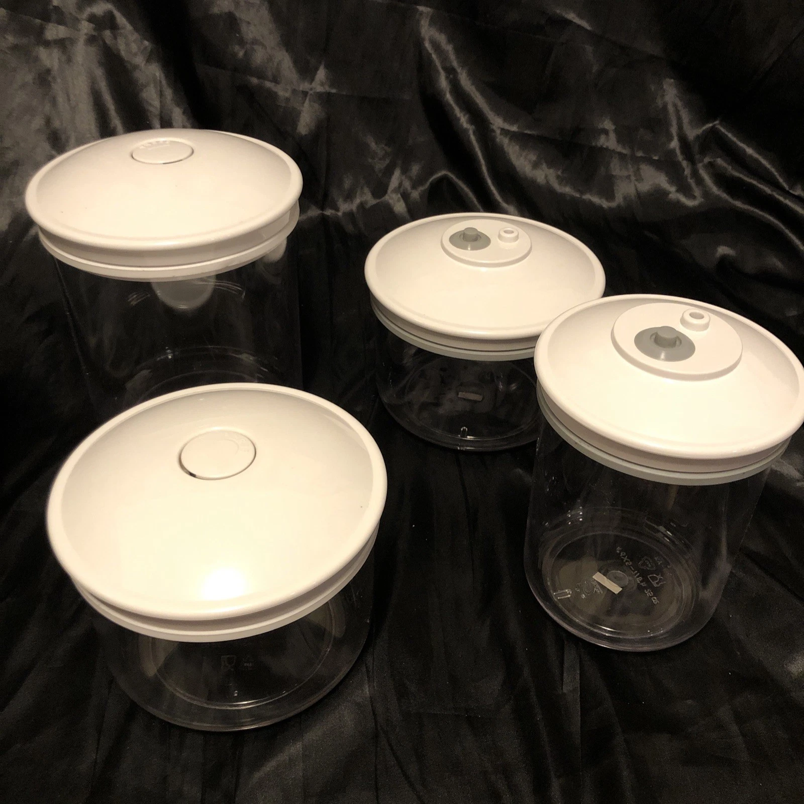 (4) food saver snail vacuum seal canisters 25oz 50oz