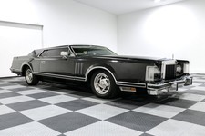 1977 Lincoln Mark V 