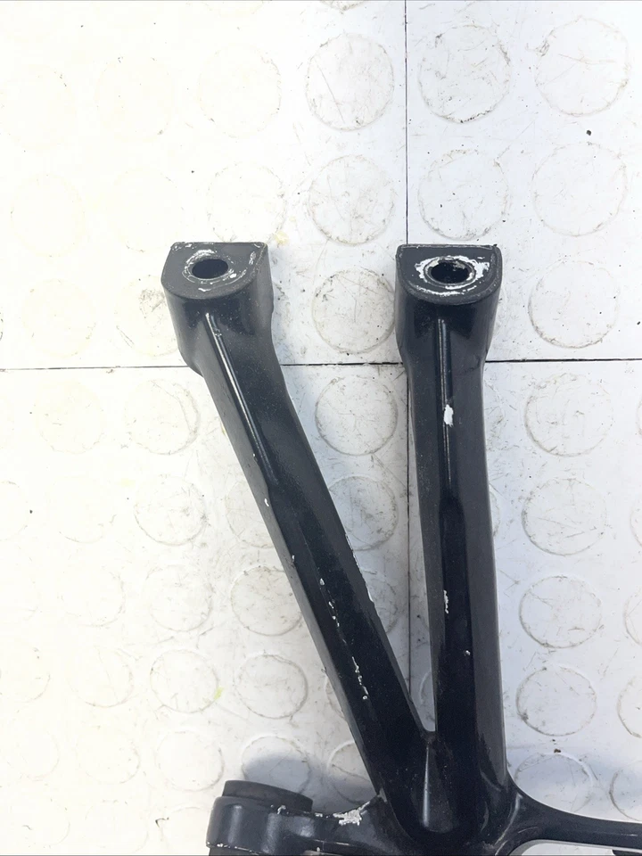 Apoio para os pés 2007-2008 Suzuki GSXR1000 GSXR 1000 passageiro esquerdo fabricante de equipamento original - Imagem 3 de 4