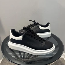 ALEXANDER McQueen Black & White Oversized Sneakers 553680 Men’s Size 44 RARE HTF