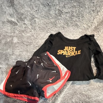 Nike Dri-FIT 24M 2-Piece Long Sleeve Bodysuit & Shorts Set Black/Red