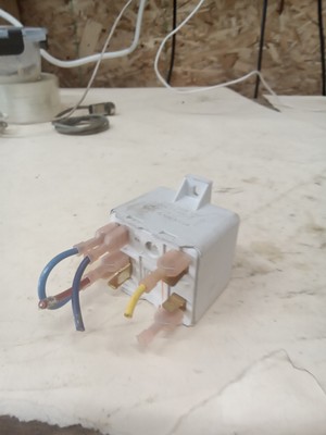 GENERAL ELECTRIC 3ARR3T3AL3 Motor Start Potential Relay
