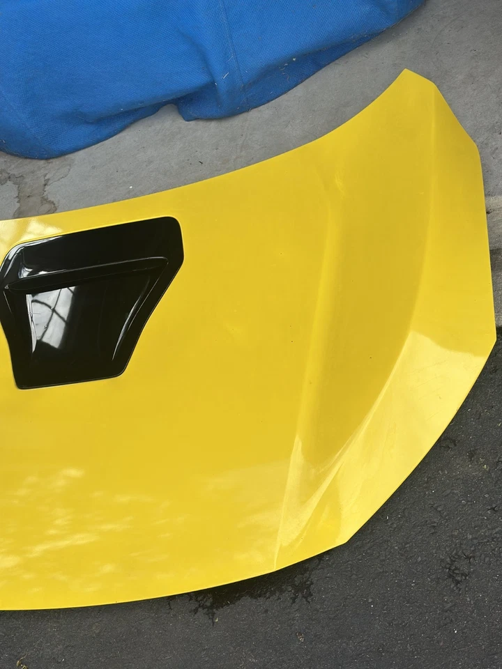 OEM 2018 Civic Type-R hood (Wrapped) - Image 4 of 4