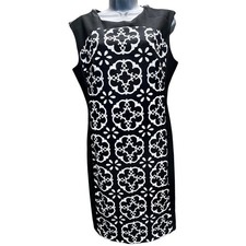Signature London Style Sheath Dress Women 10 Black White Geometric Zip Excellent