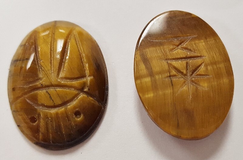スカラベページ 1 VINTAGE JAPANESE GENUINE TIGER EYE GEMSTONE 25x18mm. OVAL SCARAB