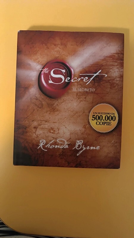 LIBRO THE SECRET - RHONDA BYRNE - LEGGE DELL'ATTRAZIONE - MONDADORI