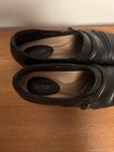 Earth Shoes Womens 8.5 B Casual Loafers Heels SHF14 Black Leather Slip On — photo 3