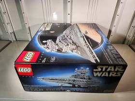 LEGO Star Wars Ultimate Collectors Series Imperial Star Destroyer 10030 New