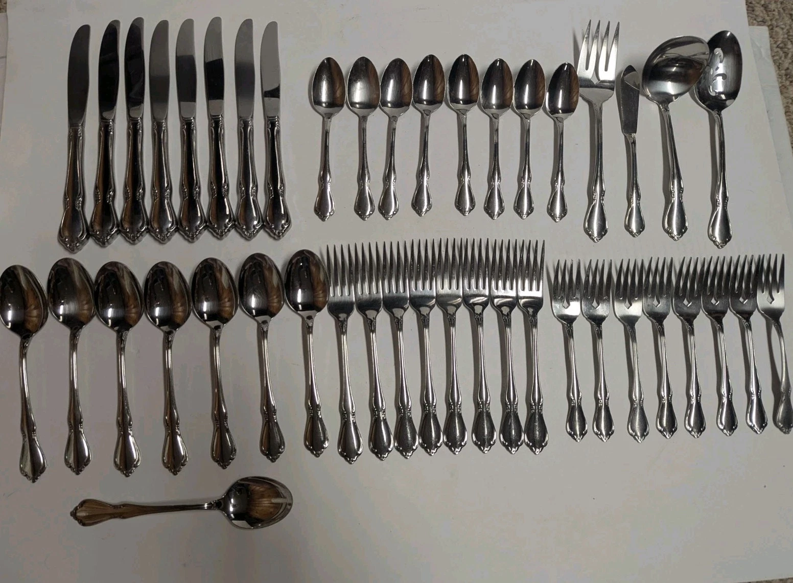 Lot of 44 Oneida Oneidacraft Deluxe CHATEAU Stainless Flatware
Opens in a new window or tab