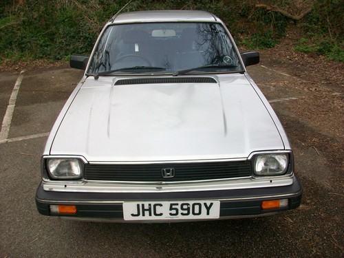 1983 HONDA 5A CIVIC AUTO SILVER spares or repair - Picture 2 of 12