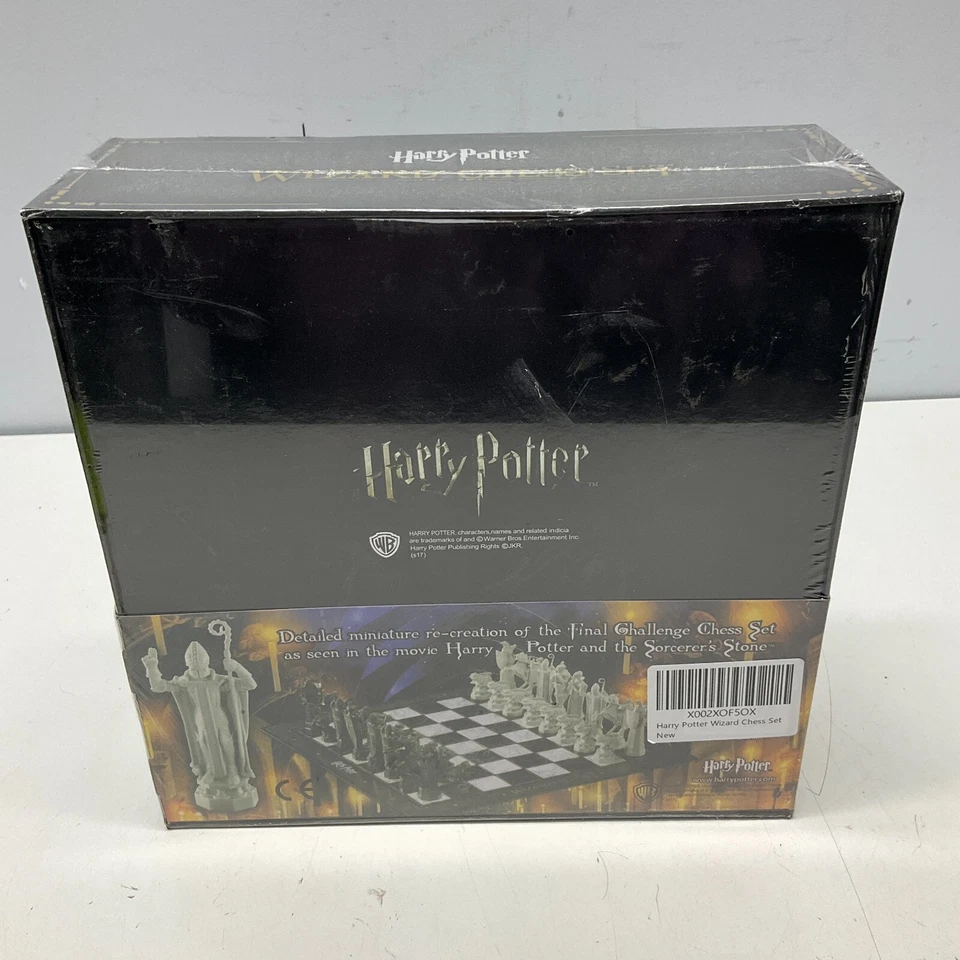 Wizarding World of Harry Potter Wizard Chess Set The Noble Collection Sealed NEW - Image 3 of 4