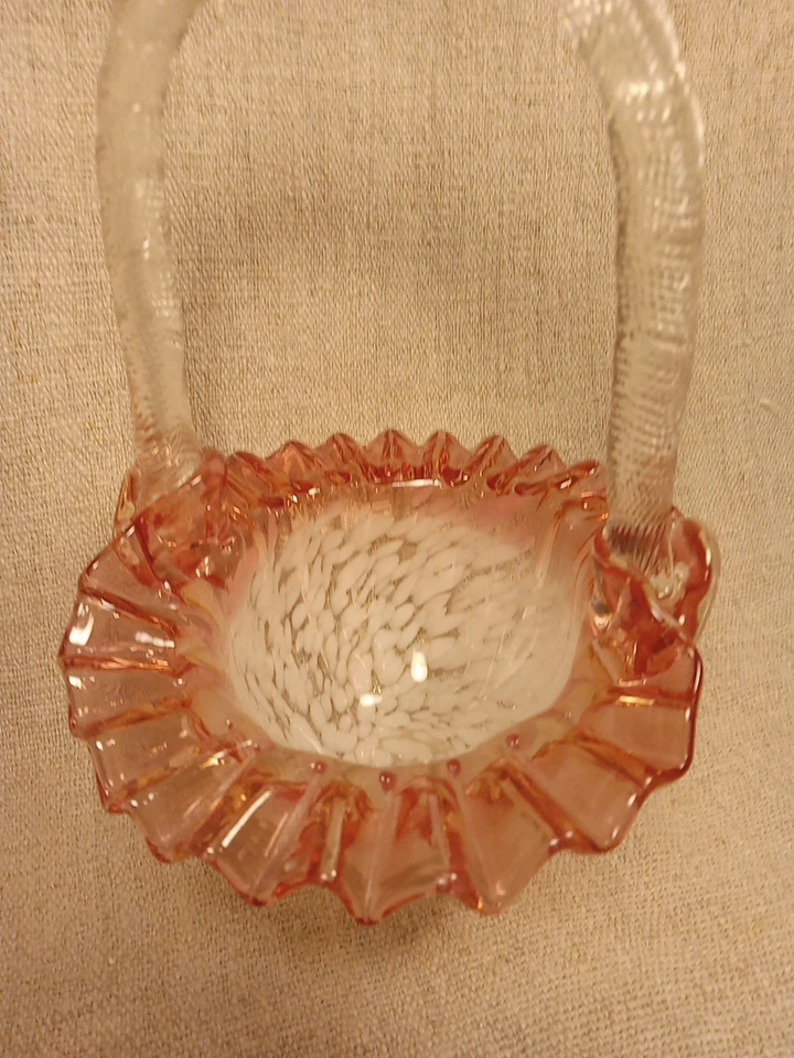Beautiful Vintage Fenton? Opalescent Cranberry Art Glass Basket Ruffled Edges - Image 3 of 4
