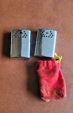 2 Jon-e hand warmer Vtg 1960 Patent Very Good Condition  W/  1 Pouches 