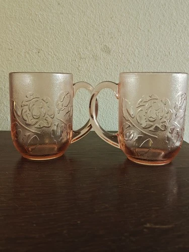 Vtg Arcoroc Rosa Pink Rosaline Rose Flower Embossed Glass Mug Set Of 2