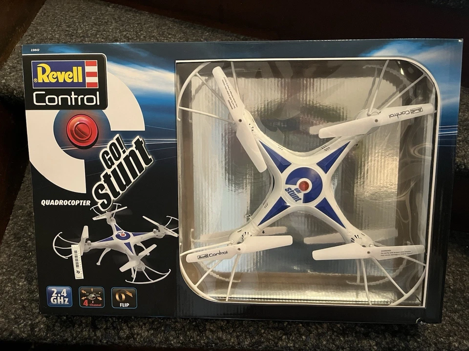 Revell Control Quadrocopter 23842 4 Kanal Quadrocopter mit Fernsteuerung - Bild 2 von 3