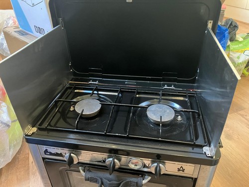Oven / Cooker Outdoor Camping Stove With 2 Hobs - Picture 3 of 7