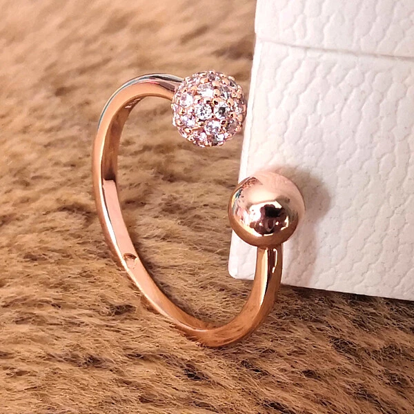 Silver rose plated ring deals