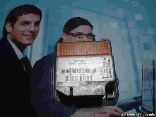 Airbagsensor Airbagsteuergerät  Mercedes W210 S210 0018202126 (04) MRSZ2 9169 K2