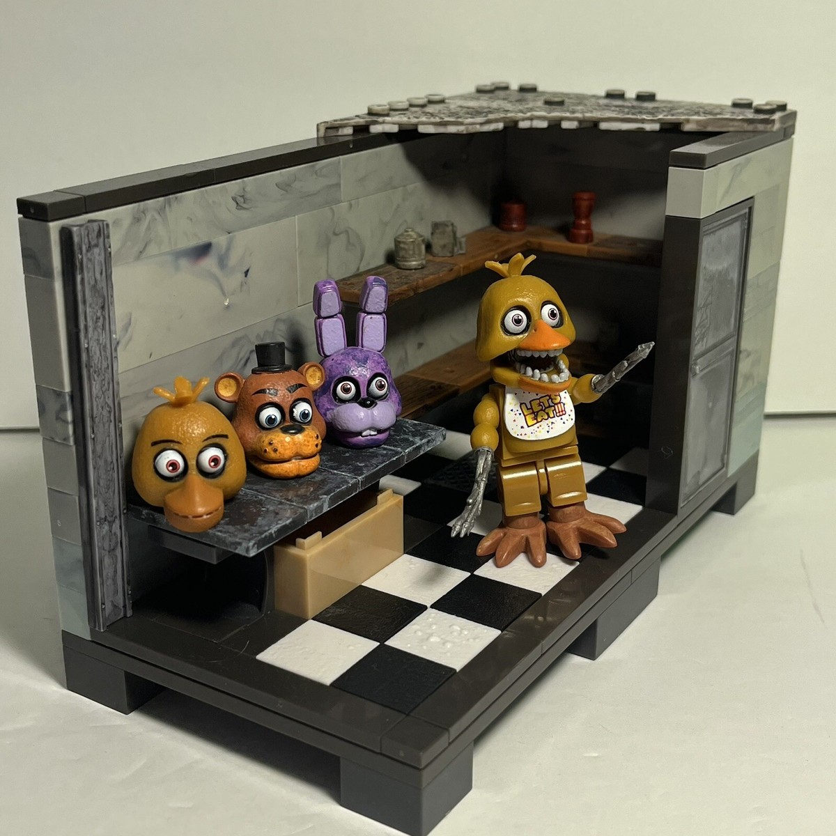 Five Nights at Freddy's/FNAF Backstage Set 12036 w/Withered