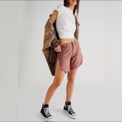 One Teaspoon Nutmeg Frankies Shorts size 25