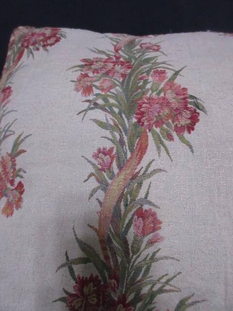 Picture 8 of 9