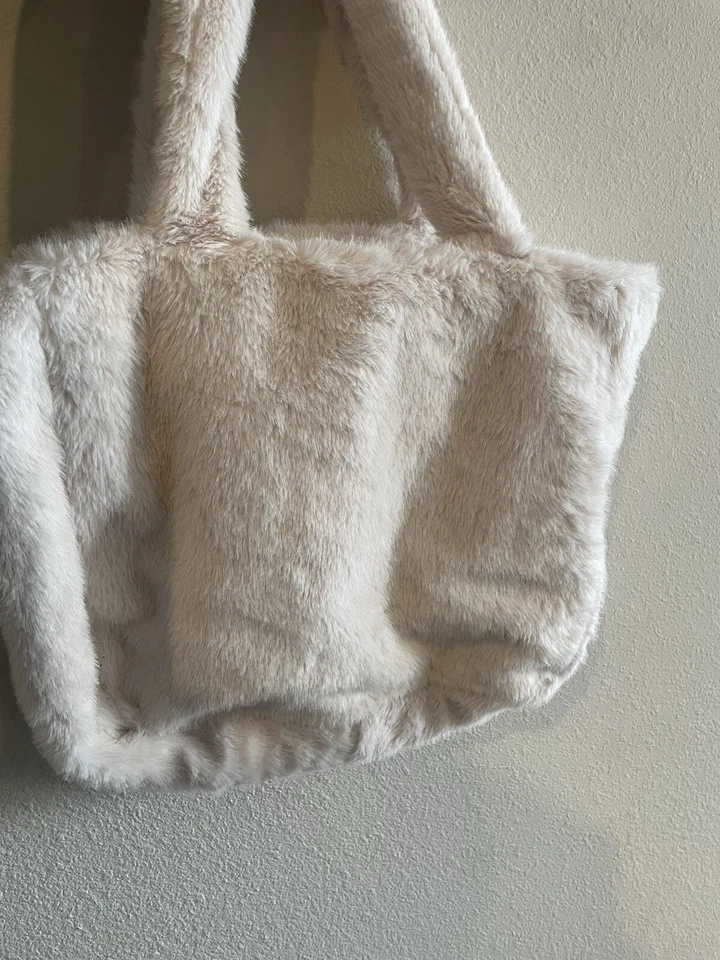 Victors Secret Fuzzy Tote Bag Large Limited Edition - Image 4 of 4