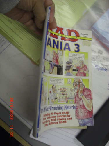 COLLECTORS ITEM MAD Magazine April +Sept 1994 EDITIONS VGC - Picture 2 of 12