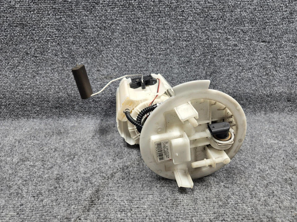 2014-2018 MERCEDES CLA250 2,0 Л ТОПЛИВНЫЙ БАК НАСОС ОТПРАВКА БЛОК 100K OEM - Изображение 3 из 4