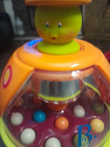 New Battat Poppitoppy Toy Tangerine Baby/Toddler Toy Kids Bounce Toy - Picture 2 of 2