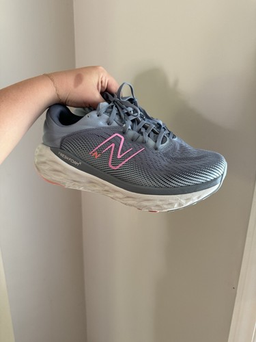 Size 10 - New Balance Fresh Foam X 840 Arctic Grey /Raspberry  - Picture 3 of 7