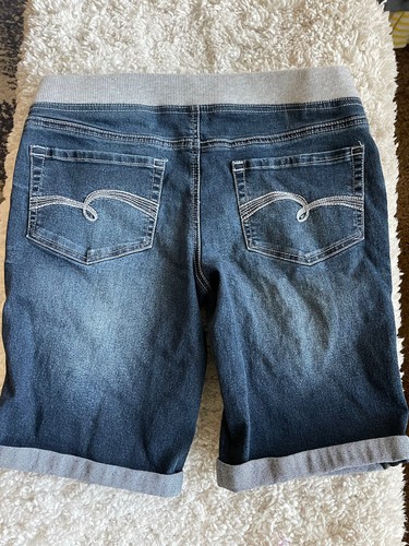 Justice girls sz. 14.5 classic soft waist jean shorts - Picture 5 of 8