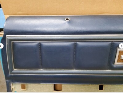 1972-1979 Ford Thunderbird Lincoln Mark IV V Driver Left Door