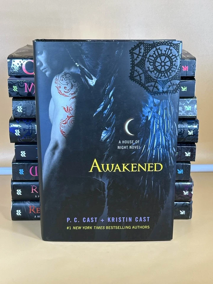 House of Night 14 Books P.C. Cast Kristin Cast HC/PB Vampire YA. + Dragons Oath. - Image 3 of 4