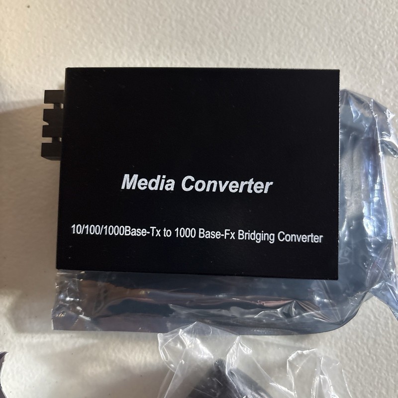 FUMO LL-MC-SA-10/100-S Fiber Ethernet Media Converter