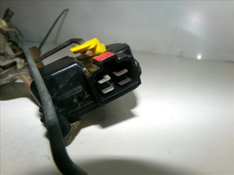 71524 cerradura delantera puerta derecha chevrolet matiz 1.0 g 2005-2010 2006 Foto 4 de 4