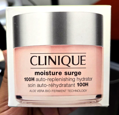 Clinique Moisture Surge 100h Auto Replenishing .Hydrator 125ml/ 4.2 Oz..