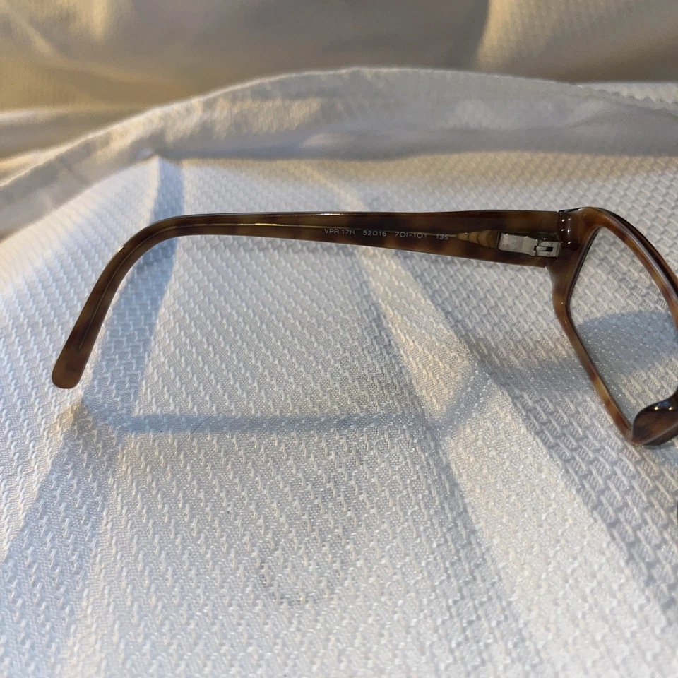 Marco cuadrado marrón para gafas Prada VPR 17H 7O1-1O1 solo 50-16-135 Foto 3 de 4
