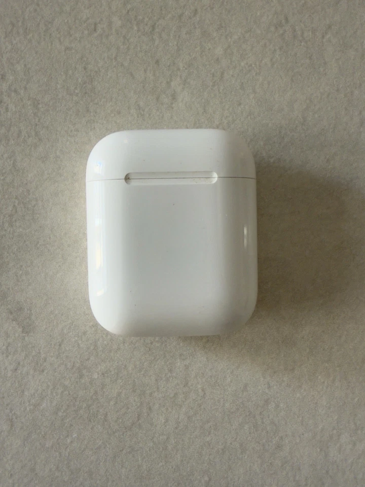 Apple AirPods (2nd generation), foto 3 di 5