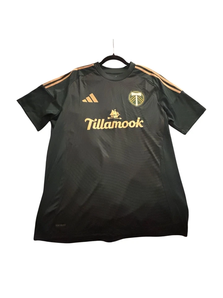 Camiseta de fútbol Adidas Timbers FC Antony 11 XL calce ajustado verde/dorado Foto 2 de 4