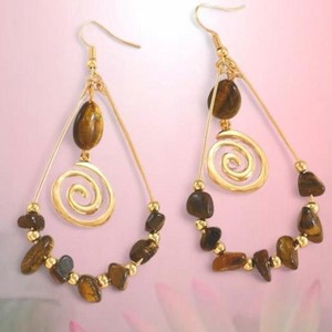 Authentic gold-plated dangle tiger’s eye swirl earrings🐰