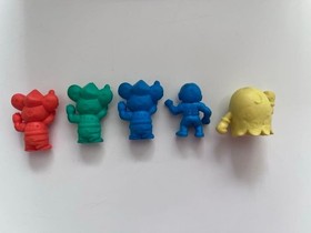 Famicom characters Zelda, Mario, Mappy, and others #PG9V7Z