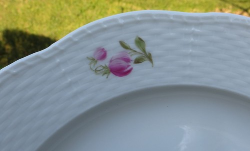 Antiker KPM Berlin handbemalter Speiseteller Blumen & Schmetterlinge, Korbgeflecht - Bild 10 von 27