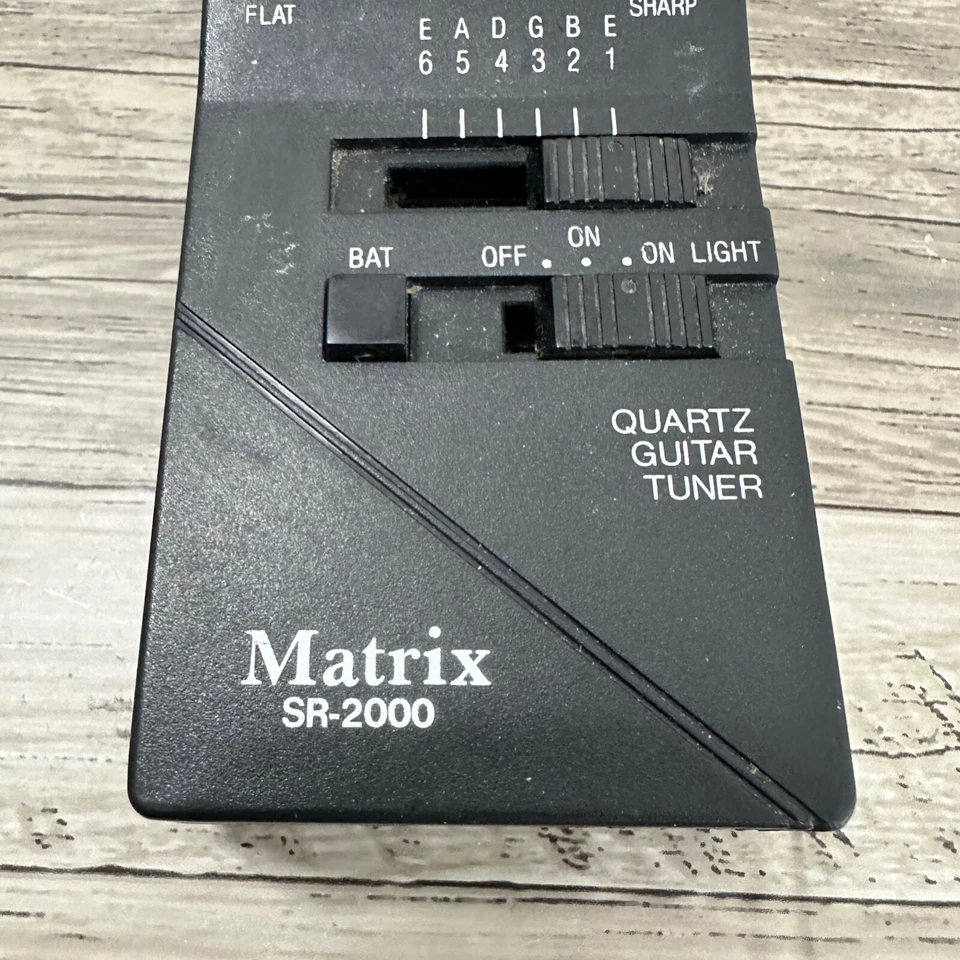Sintonizador de guitarra de cuarzo Matrix SR 2000 medidor de luz línea entrada salida de línea Foto 3 de 4