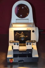 Leica Instruments RM 2065 RM2065 Rotary Microtome & Magnifier *W/O Knife Holder*