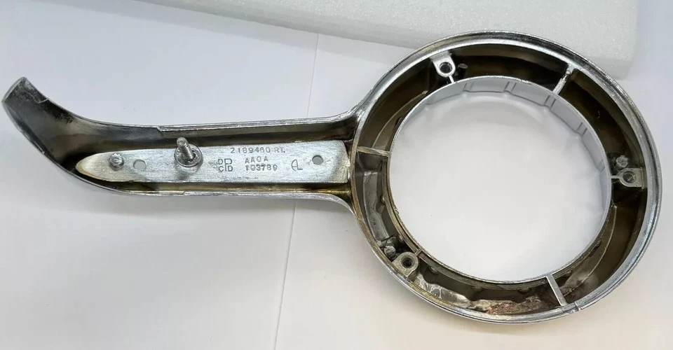 1962 Dodge Lancer Right Passenger Side Turn Signal Taillight Bezel 2189460 NOS. - Image 4 of 4