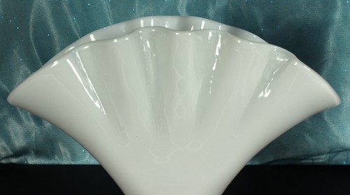 KRALIK Signed FAN Vase 1920s Czech Art Deco RED SNAKE Cord 6.75 x 9 inches FAB - Picture 3 of 14